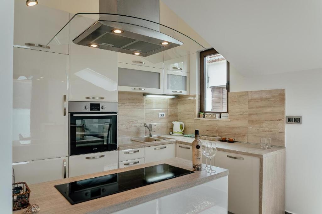 Apartments Joy Herceg Novi Exteriér fotografie