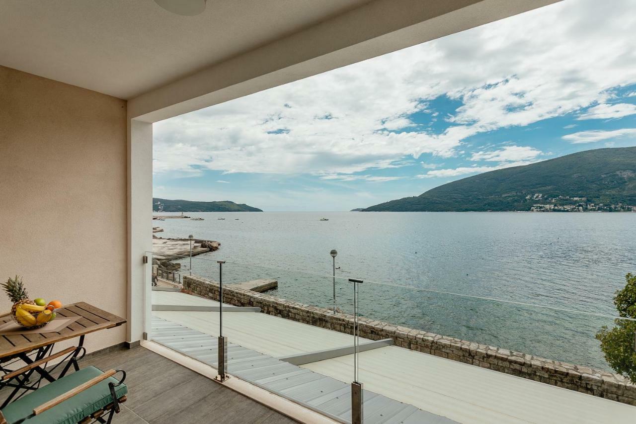Apartments Joy Herceg Novi Exteriér fotografie