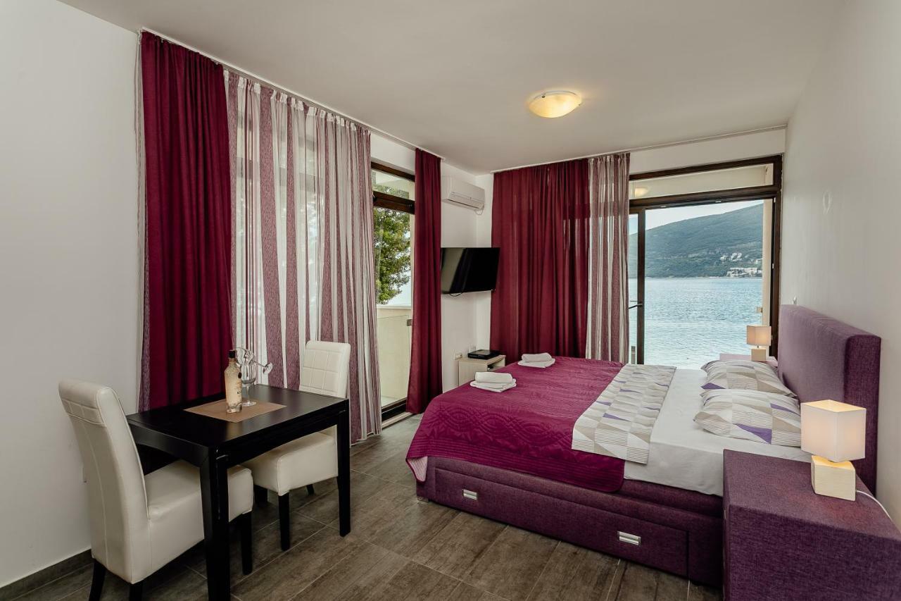 Apartments Joy Herceg Novi Exteriér fotografie