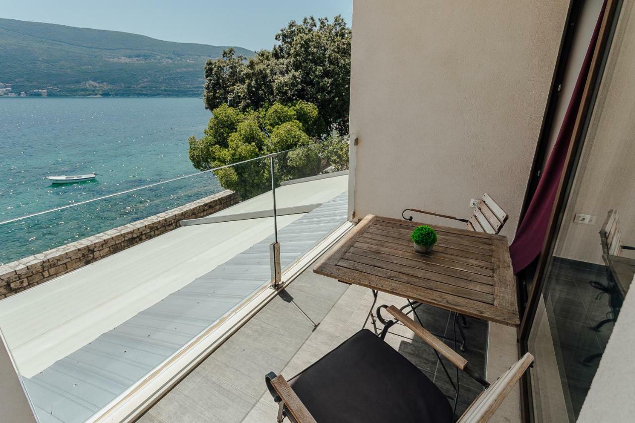 Apartments Joy Herceg Novi Exteriér fotografie