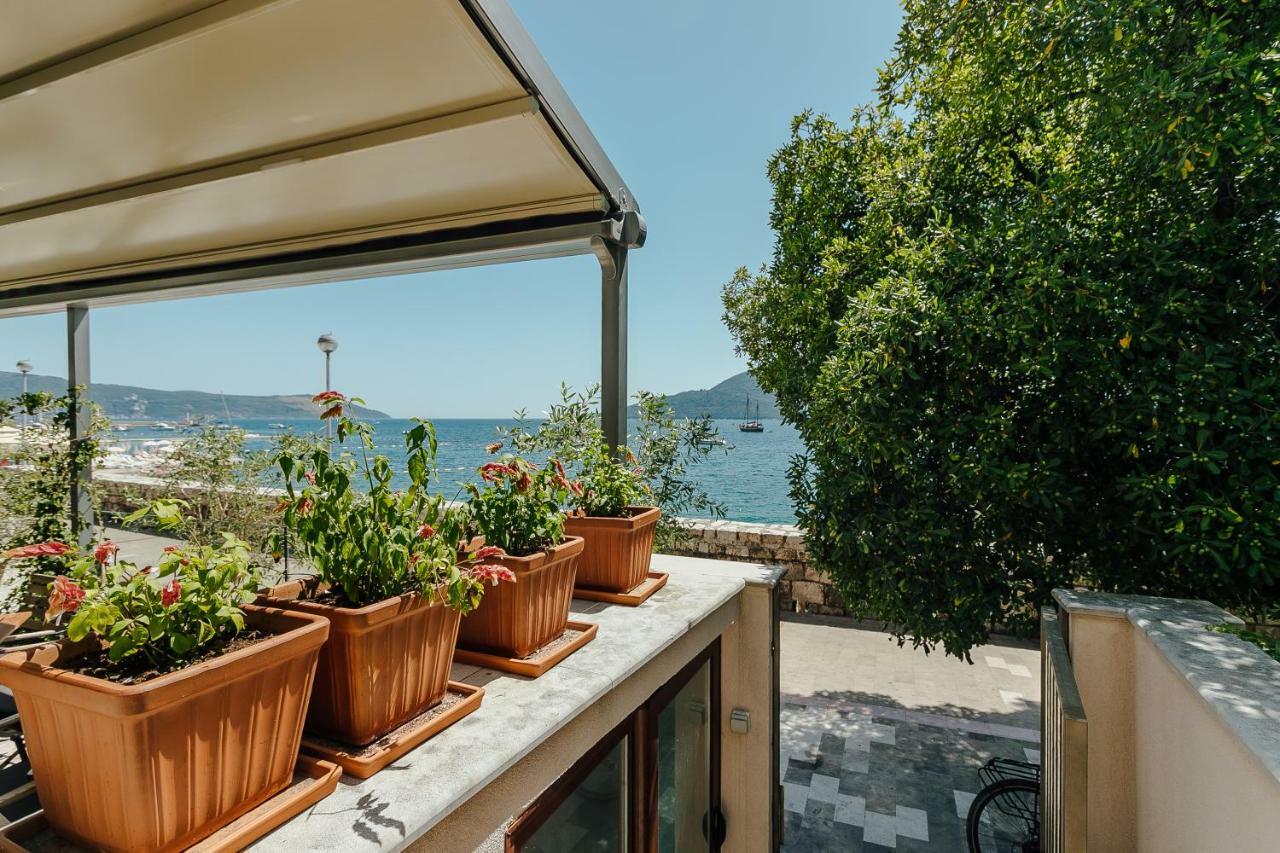 Apartments Joy Herceg Novi Exteriér fotografie